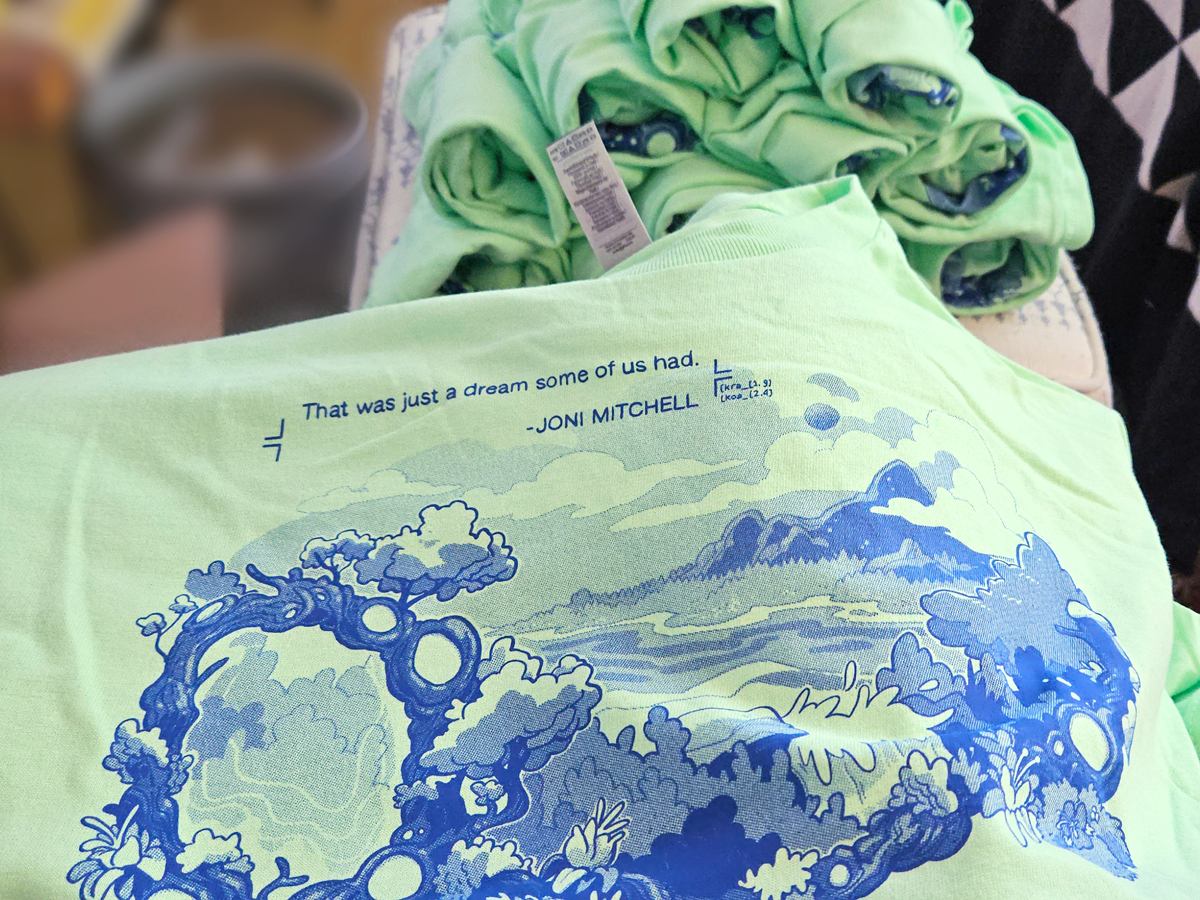 Krakoan Dream T-Shirt - Green Lagoon